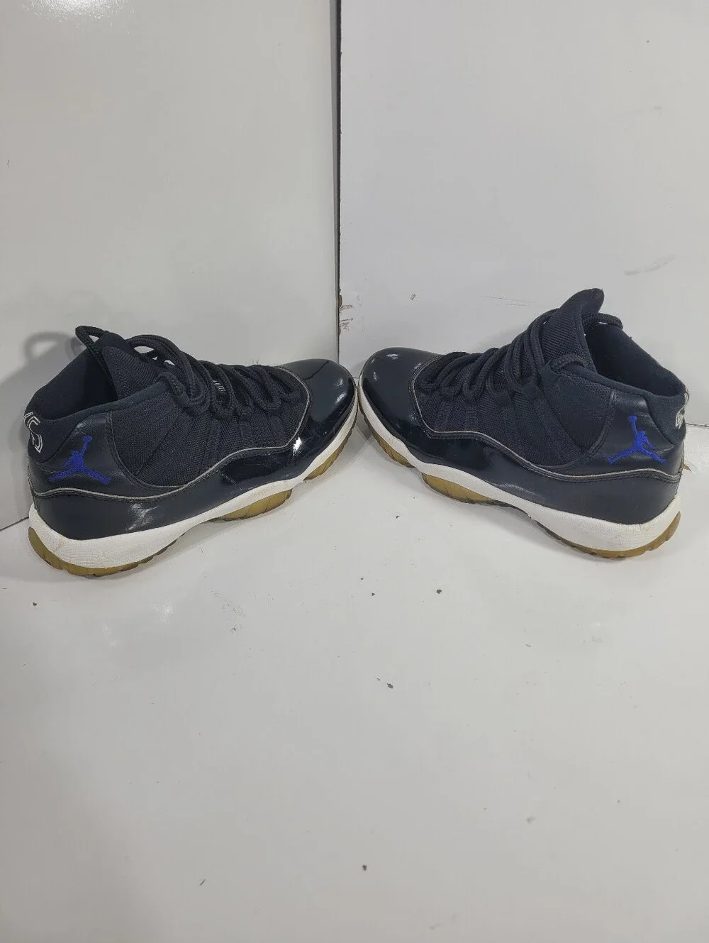 Jordan classic 11